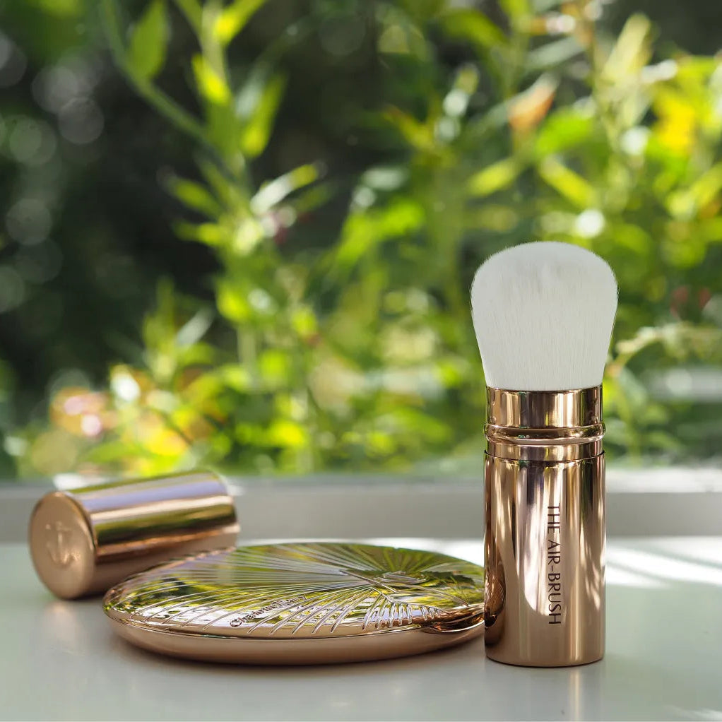 The Air Brush Bronzing Brush - Venus Cult