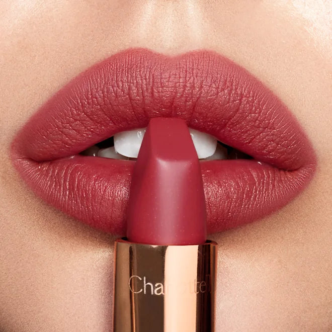 Matte Revolution Lipstick - Venus Cult