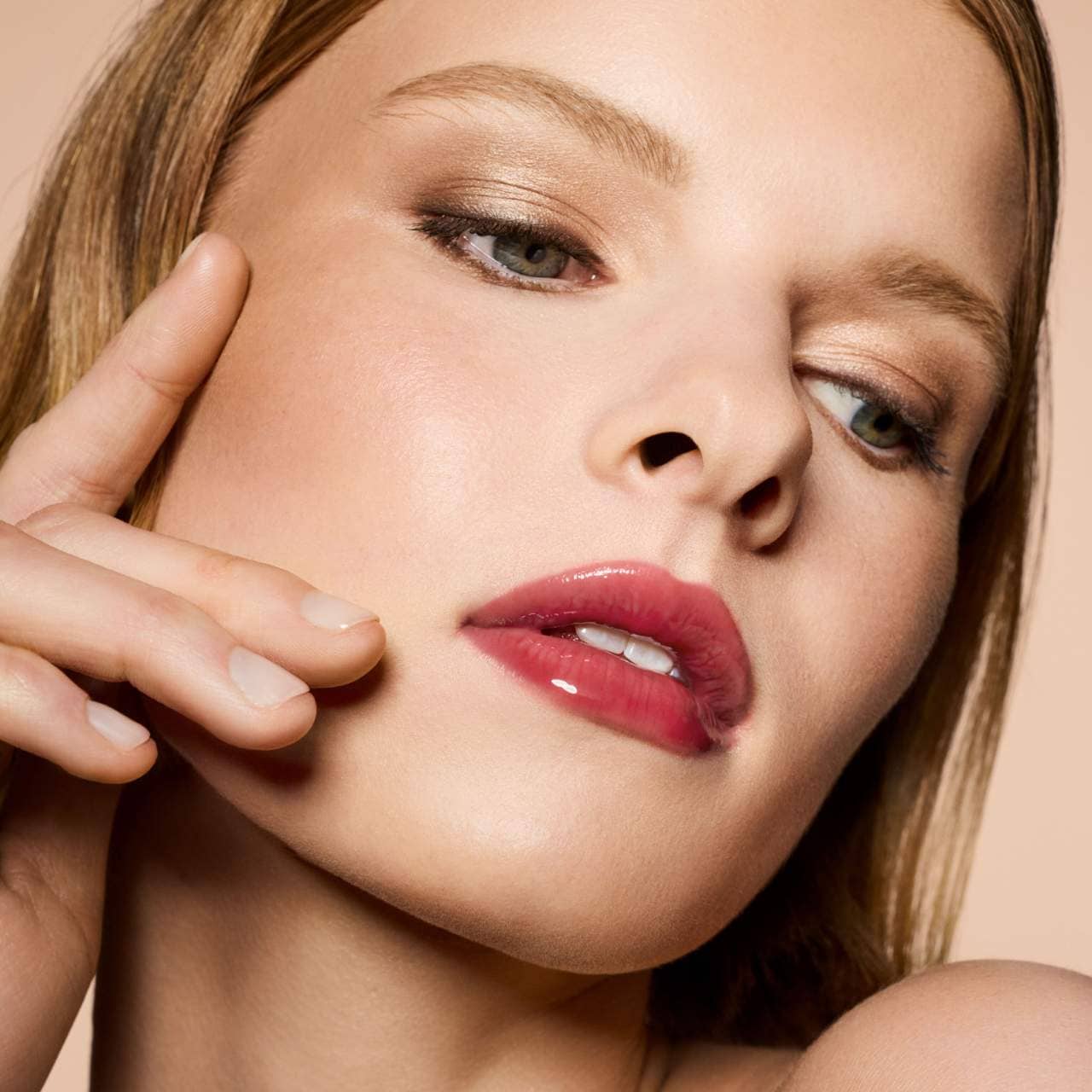 Gloss Bomb Heat Universal Lip Luminizer + Plumper - Venus Cult
