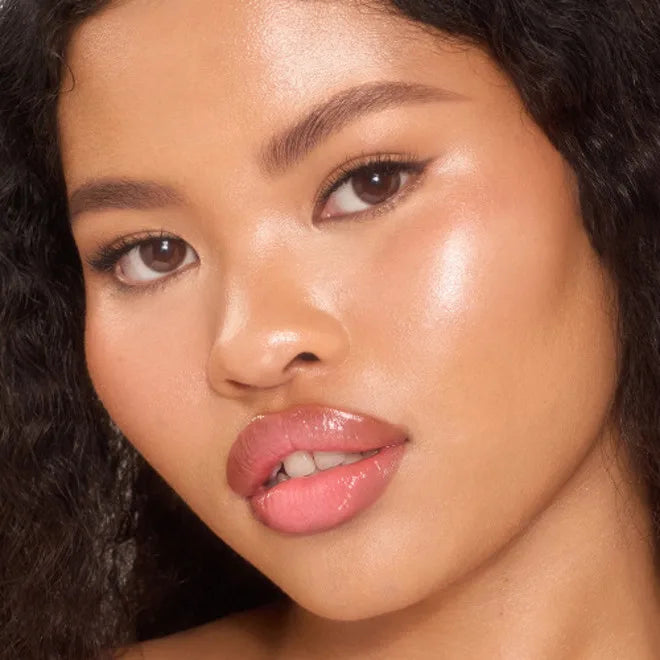 Unreal Skin Sheer Glow Tint Hydration Foundation Stick - Venus Cult