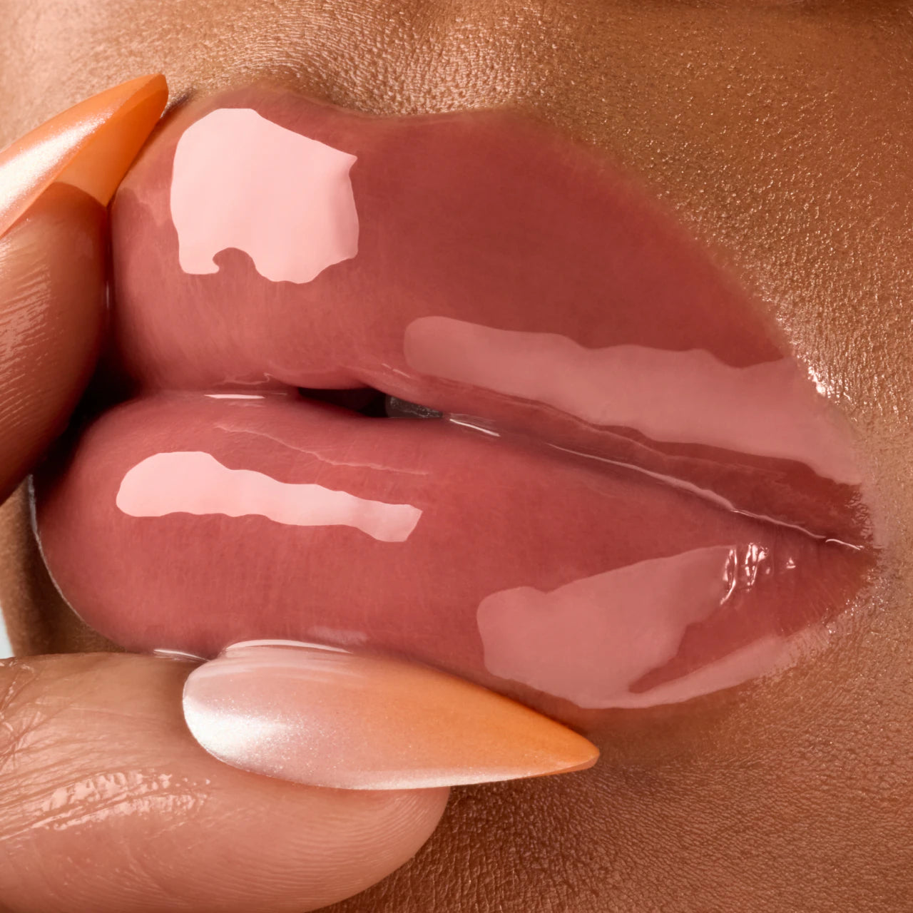 Honey Infused Hydrating Lip Oil