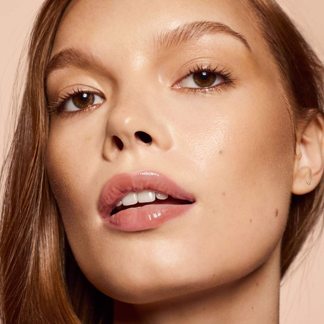 Gloss Bomb Heat Universal Lip Luminizer + Plumper - Venus Cult