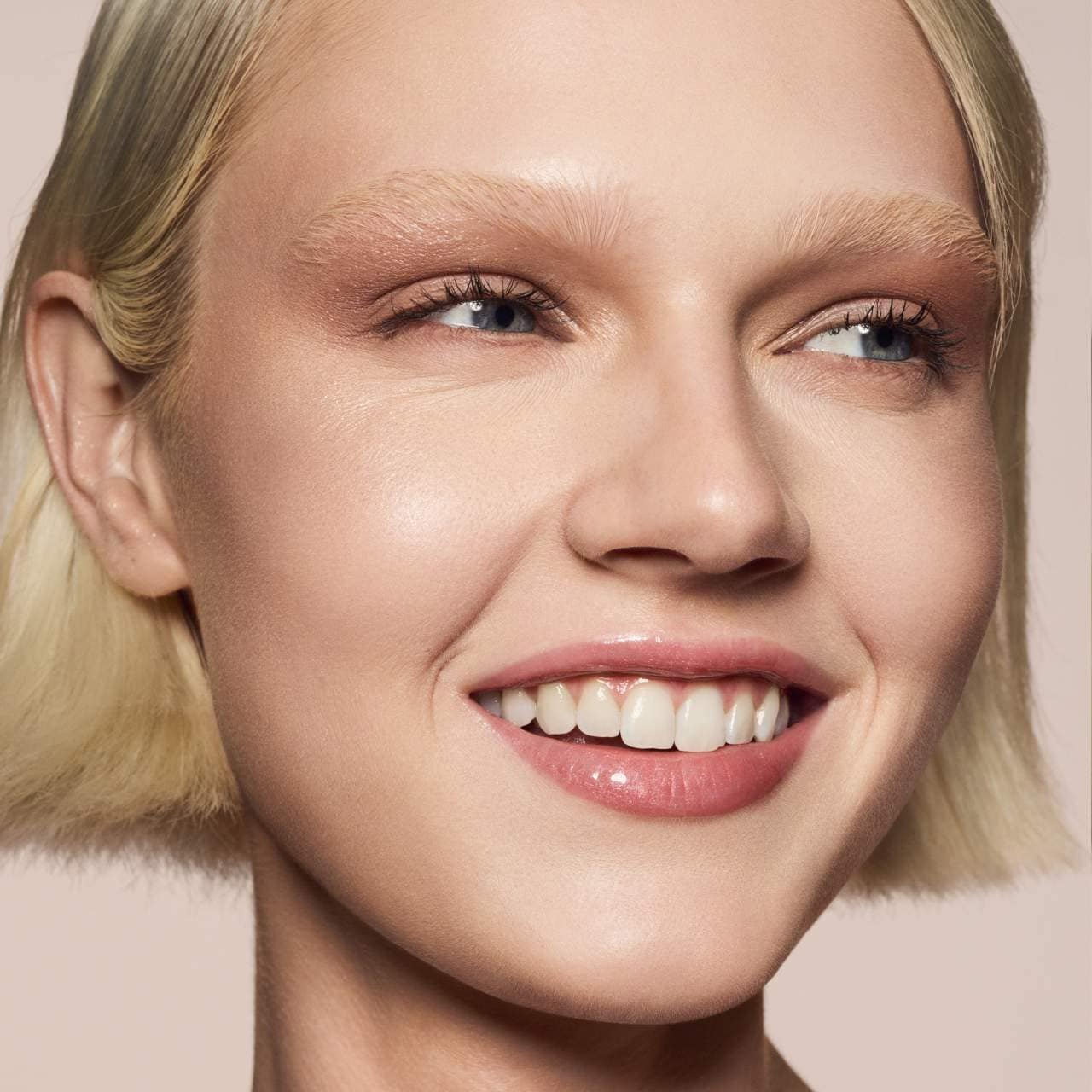 Gloss Bomb Universal Lip Luminizer - Venus Cult
